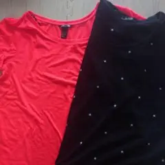 H&M＆星柄刺繍　半袖Tシャツ 2枚セットのサムネイル
