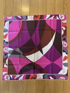 エミリオプッチ　EMILIO PUCCI シルク　スカーフ