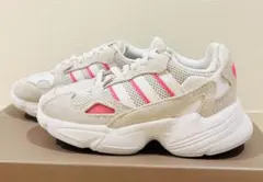 アディダス　スニーカー　17.0cm ピンク×ベージュ