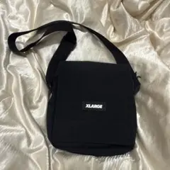 XLARGE ブラック ショルダーバッグ