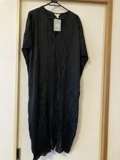 【新品】ZARA ブラック プリーツロングワンピース