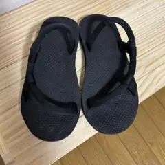 mont-bellモンベル ソックオンサンダル S 黒　23.5-24.5センチのサムネイル