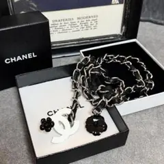 Item thumbnail for item da921dca-a7a7-4d9f-a7a7-e3f0dd120c49