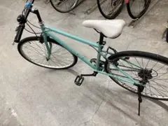 クロスバイク　自転車のサムネイル
