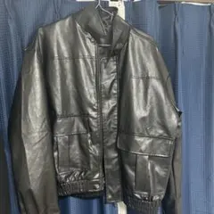 ブラックレザーボンバージャケット