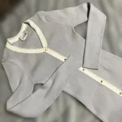 ミッシェルマカロン　ライトブルーのリブ編みニットワンピース