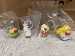 ハローキティ　アメリカンデザイン　めじるしアクセサリー