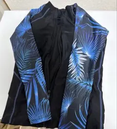 ラッシュガード Mサイズ 4点セット