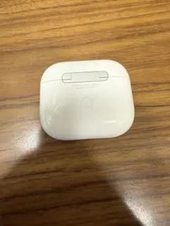 AirPods 第三世代　充電器のみ　正規品のサムネイル