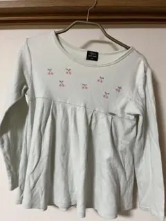セール！petit main 長袖カットソー 130cm さくらんぼ