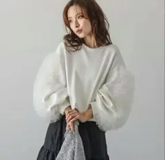 【最終値下げ】フリル付きプルオーバー