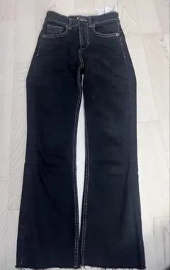 ZARA ダークブルーブーツカットデニム 34