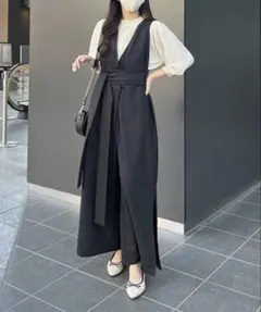 新品未使用　nairo　オールインワン　サロペット　ブラック　M