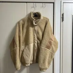 adidas ボアジャケット ベージュ