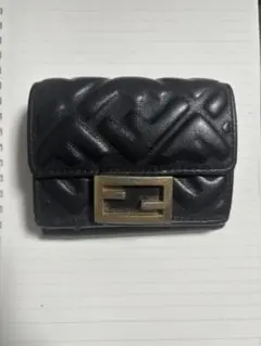 FENDI 三つ折り財布 ブラックのサムネイル