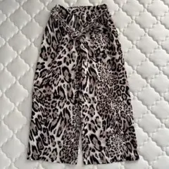 【新品】ヒョウ柄 ワイドパンツ ウエストゴム