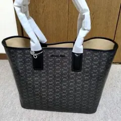 新品未使用MICHAEL KORS ロゴトートバッグ ブラック（オマケ付）