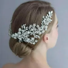 髪飾り　ヘッドドレス　ブライダル　ヘアアクセサリーウェディング　結婚式　ティアラ