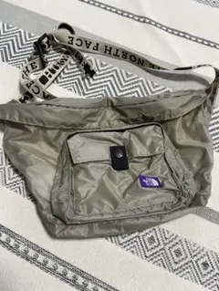 PALACE x The North Face Waist Bag Green - メルカリ