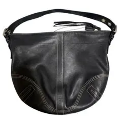 coach コーチ　ワンショルダーバッグ　ハーフムーン　ブラック　レザー