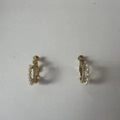 ゴールド フープイヤリング パール装飾