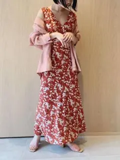 snidel✳︎バイアスフラワーパターンワンピース