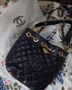 CHANEL ノベルティーブラック ショルダーバッグ