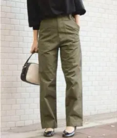スピック＆スパン　チノベイカーパンツ　カーキ