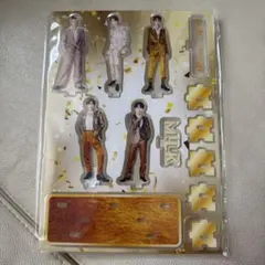 M!LK 「爆裂愛してる／好きすぎて滅！」金色衣装 集合アクスタ - メルカリ
