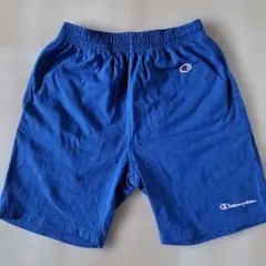 Champion 青 ショートパンツ