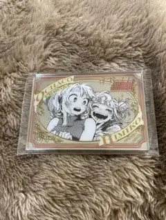 ヒロアカ　原画展　パブミラー風アクリルステッカー　お茶子　トガ