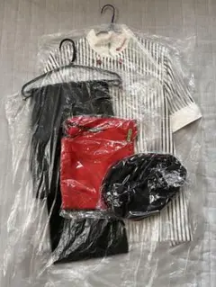 ジョリーパスタ　制服　4点セット