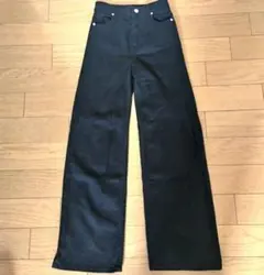 H&M　ブーツカットパンツ　ベルボトム　ブラック　黒　150/60A