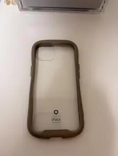 iFace iPhone 15ケース クリア/ベージュ