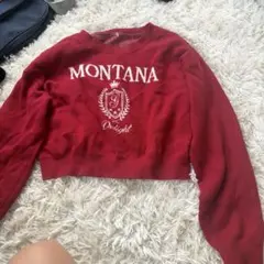 MONTANA ロゴ刺繍 クロップド丈 トレーナー レッド