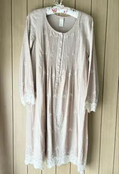 Item thumbnail for item fb0d95f4-6052-4a72-b84e-9b00c0f860e3