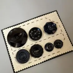 フランスアンティークボタン　アメリカビンテージボタン　7個セット ボタンシート