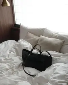 ヴィーガンレザー 2way トートバッグ　ERNE