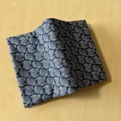 ハンドメイド　ブックカバー　文庫サイズ　 ペイズリー柄