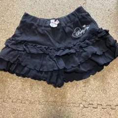 フリル付きショートパンツ　ブラック　130センチ