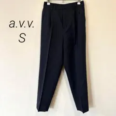 アーヴェヴェ　テーパードパンツ　ポリエステル　ネイビー　S 秋
