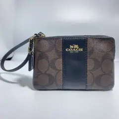 美品　コーチ　COACH ブラウン ポーチ　シグネチャー