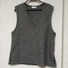 しまむら　ブークレベスト　ニットベスト　グレー　М