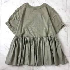 クラネ CLANE バックフリルTシャツ S カーキ系 ギャザー フレア 1のサムネイル