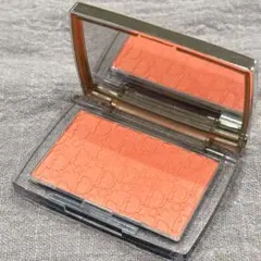 ディオール バックステージ ロージーグロウ チークカラー 004 コーラル