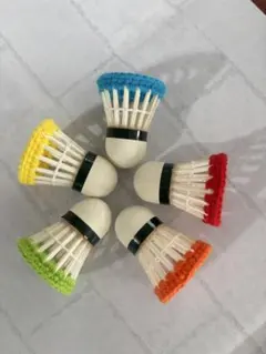 バドミントンシャトル　キーホルダー　5点セットビビットカラーのサムネイル