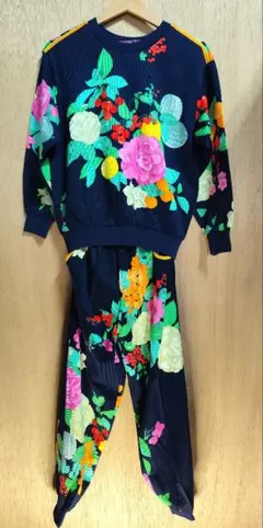 Item thumbnail for item 0cbf686a-269e-49ee-8078-381bf106dc50