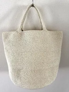 Item thumbnail for item 9d941471-8b83-4ce5-be5f-7d640ee549bc