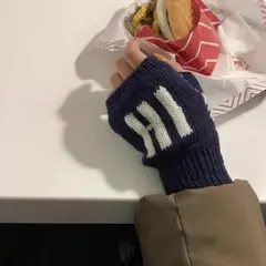 ロゴ指なしグローブ