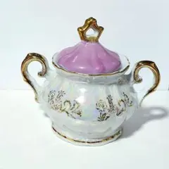 Item thumbnail for item e72c38f8-a921-45d0-8208-7ea61af27551